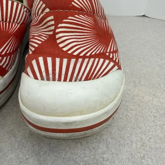 Dansko Red Fan Pattern Vegan Comfort Clogs Women’s Slip On Canvas Shoes Size 38 - Picture 5 of 13